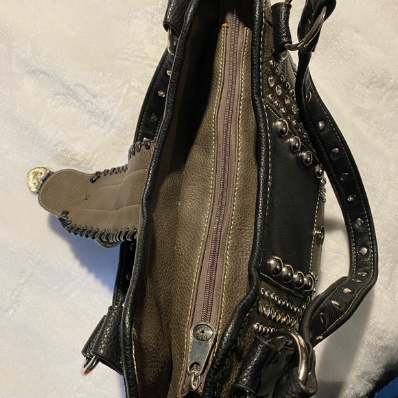 Pocketbook - Picture 7 of 13